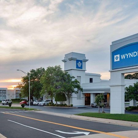Wyndham Riverfront Hotel Little Rock Ngoại thất bức ảnh