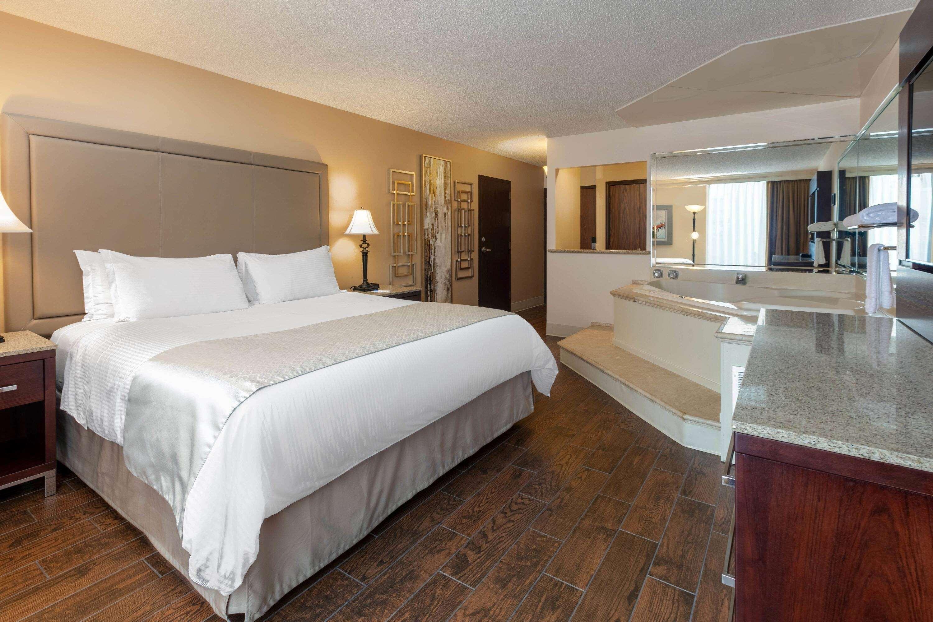 Wyndham Riverfront Hotel Little Rock Ngoại thất bức ảnh