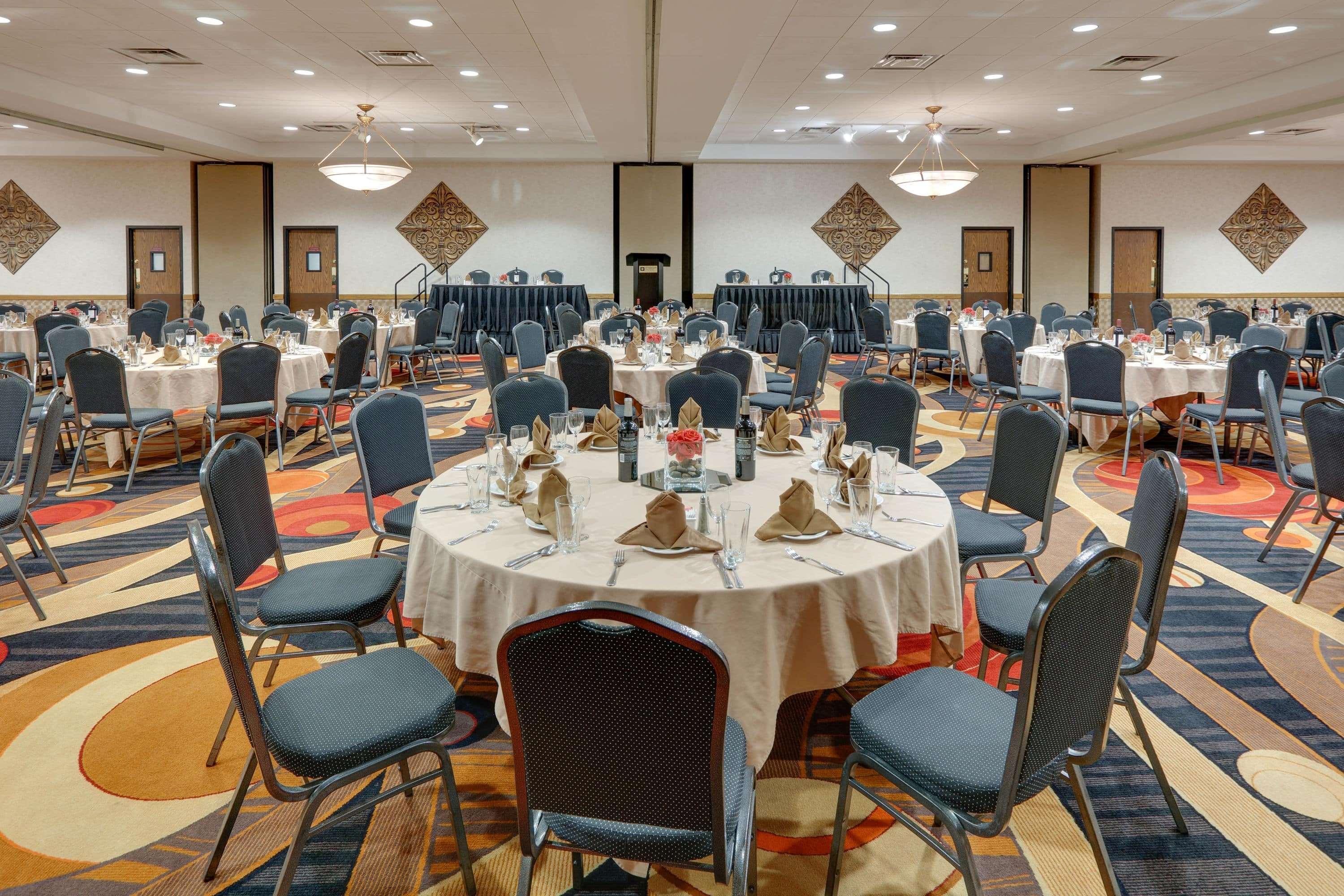 Wyndham Riverfront Hotel Little Rock Ngoại thất bức ảnh